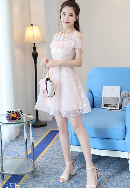 高瘦女生穿什么連衣裙？最適合高瘦女生的連衣裙款式