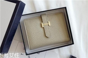 錢包是牛皮好還是羊皮好？錢包牛皮和羊皮對比