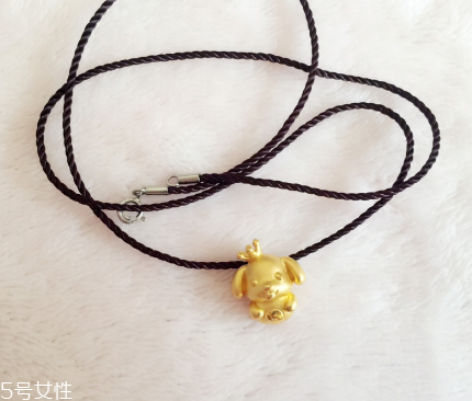周大生和周生生是什么關(guān)系_哪個(gè)好？