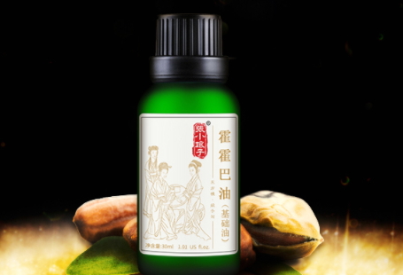 荷荷巴油可以豐胸嗎？荷荷巴油豐胸手法
