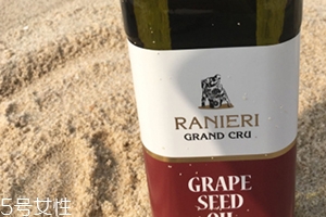 葡萄籽油可以炒菜嗎？葡萄籽油可以炒什么菜