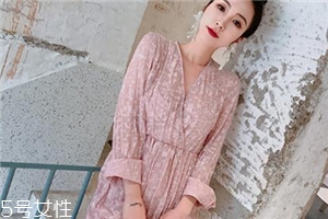 上身豐滿穿什么衣服好？適合上身豐滿女生的穿搭推薦