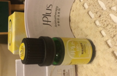 葡萄柚精油可以涂臉嗎？葡萄柚精油怎么涂臉
