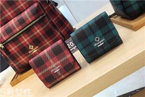錢(qián)包需要經(jīng)常換嗎？錢(qián)包更換的時(shí)間間隔