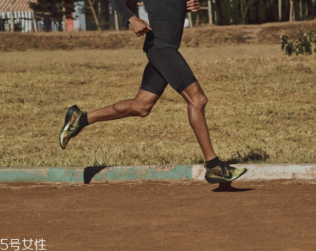 耐克3d打印跑步鞋怎么樣？nike zoom vaporfly elite flyprint評(píng)測(cè)