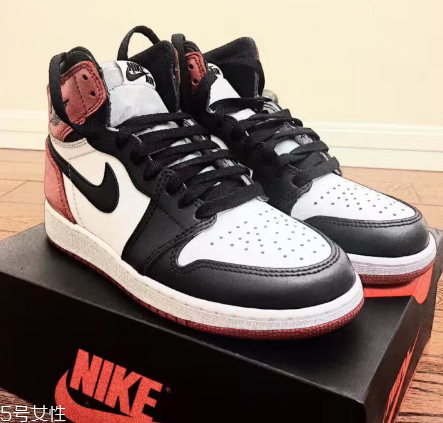 aj 1黑腳趾多少錢？aj 1黑腳趾市場(chǎng)價(jià)格