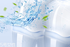 沖牙器和牙線哪個好？沖牙器和牙線的優(yōu)缺點