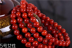 瑪瑙項(xiàng)鏈可以戴著洗澡嗎？瑪瑙項(xiàng)鏈能不能洗澡戴