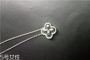 項(xiàng)鏈s925是銀還是白金？項(xiàng)鏈s925屬于白金還是銀