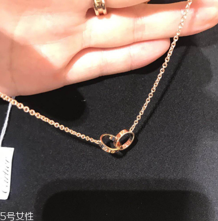 項鏈什么顏色好看？項鏈顏色怎么選擇