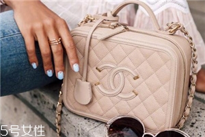 chanel相機包多少錢？香奈兒相機包價格