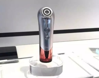 雅萌射頻美容儀防水嗎？雅萌Bloom射頻美容儀可以水洗嗎