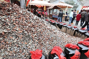 摔碗酒意味著什么？喝完酒為什么要摔碗