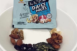 每日?qǐng)?jiān)果哪個(gè)牌子好？每日?qǐng)?jiān)果品牌對(duì)比