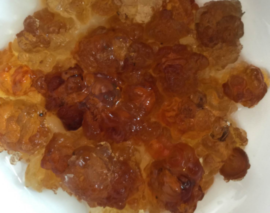 桃膠能治胃病嗎？胃病吃桃膠好嗎？