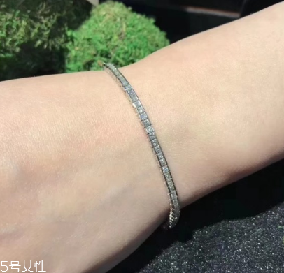 手鏈一般多少顆珠子？手鏈一般是幾個(gè)珠子？
