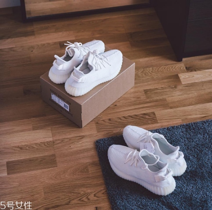 椰子350純白什么時(shí)候補(bǔ)貨？yeezy 350純白補(bǔ)貨量有多少？