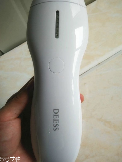 deess脫毛儀怎么用？蒂絲脫毛儀使用方法