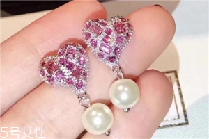 耳釘可以用碘伏消毒嗎？耳釘用碘伏消毒好嗎