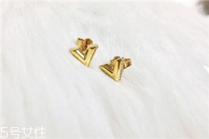 耳釘可以共用嗎？耳釘可以戴別人的嗎