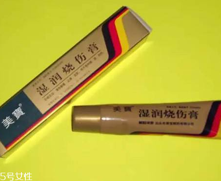 美寶濕潤燒傷膏有激素嗎？美寶濕潤燒傷膏是激素藥嗎？