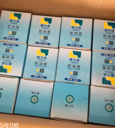 蛇油膏治腳氣嗎？腳氣可以用蛇油膏嗎？