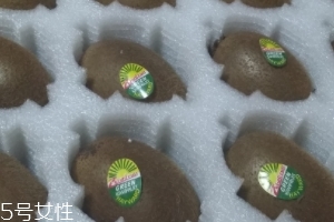 綠心獼猴桃硬的能吃嗎？硬的綠心獼猴桃能吃嗎？