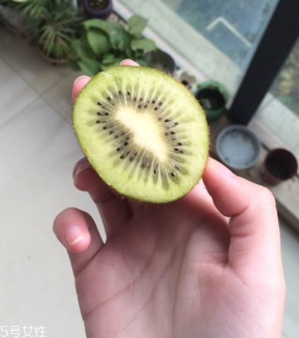 綠心獼猴桃怎么催熟？綠心獼猴桃的催熟方法