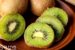 獼猴桃會拉肚子嗎？獼猴桃會導(dǎo)致腹瀉嗎？