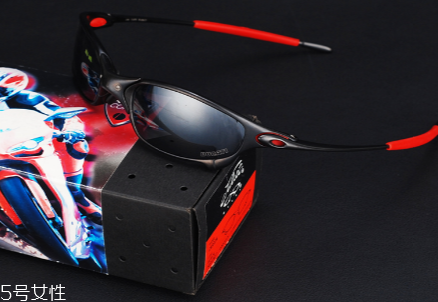 oakley是奢侈品牌嗎？歐克利屬于奢侈品嗎？