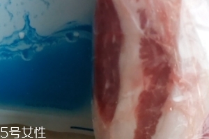 黑豬肉與白豬肉區(qū)別 黑豬肉與白豬肉哪個好吃？