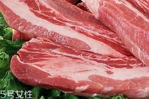 黑豬肉是黑色嗎？黑豬肉什么顏色？