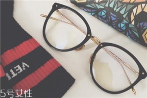 眼鏡可以用紙巾擦嗎？眼鏡能不能用紙擦？
