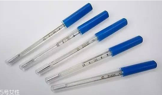 體溫計能測水溫嗎？水溫能用體溫計測嗎？