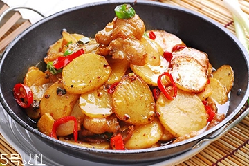 土豆絲炒雞蛋的做法 土豆絲炒雞蛋怎么做？