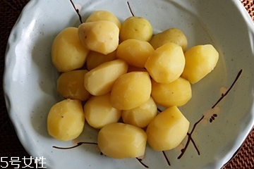 土豆要去皮嗎？土豆怎么去皮最快？