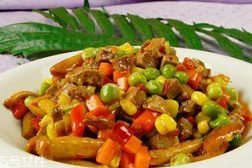滑子菇野生和滑子菇養(yǎng)殖的區(qū)別 野生滑子菇的好嗎？