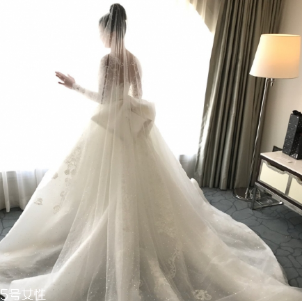 婚紗能干洗嗎？婚紗干洗會有損害嗎？