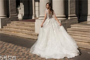 婚紗裙撐怎么折疊？婚紗裙撐怎么收起來？