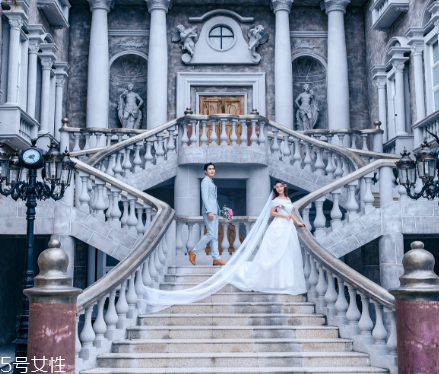 婚紗定金可以退嗎？婚紗定了還能退嗎？