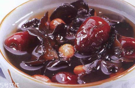 花生衣能代替紅棗嗎？花生衣和紅棗的區(qū)別