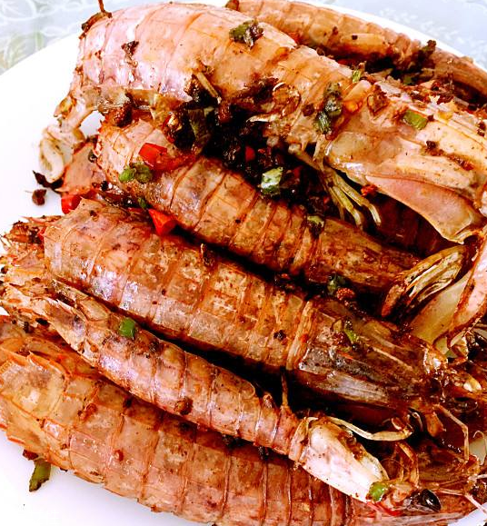 皮皮蝦能和牛肉一起吃嗎？皮皮蝦能和牛肉同吃嗎？