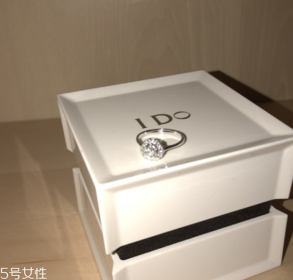 鉆戒清洗會(huì)損耗嗎？鉆戒清洗對鉆戒有傷害嗎？