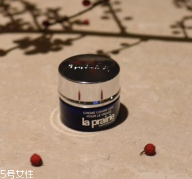 眼霜開封后保質期多久？眼霜開封多久不能用？