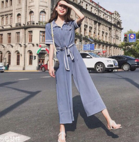 不會(huì)搭配衣服怎么辦？女生不會(huì)搭配怎么解決？