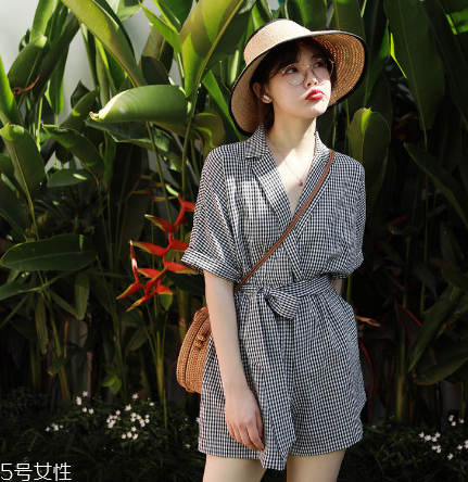白領(lǐng)上班穿什么衣服？白領(lǐng)mm穿搭圖片