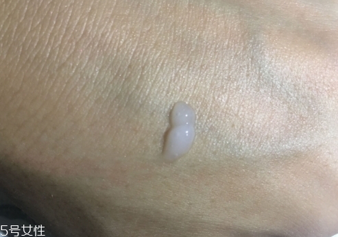 珂潤眼霜怎么樣？珂潤眼霜使用心得