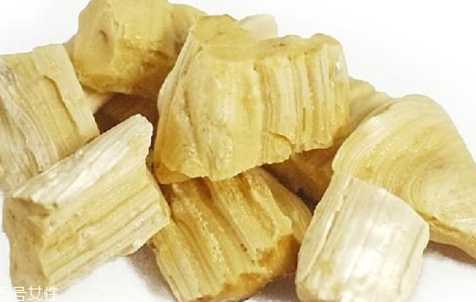 姜糖能和西瓜一起吃嗎？姜糖能和蜂蜜一起吃嗎？