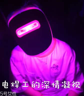 紅藍光祛痘后吃什么恢復(fù)快 紅藍光祛痘后能吃海鮮嗎