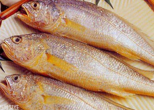 黃花魚去鱗嗎？黃花魚去內(nèi)臟嗎？